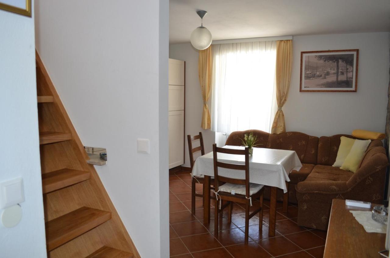 Apartament Manuela *
