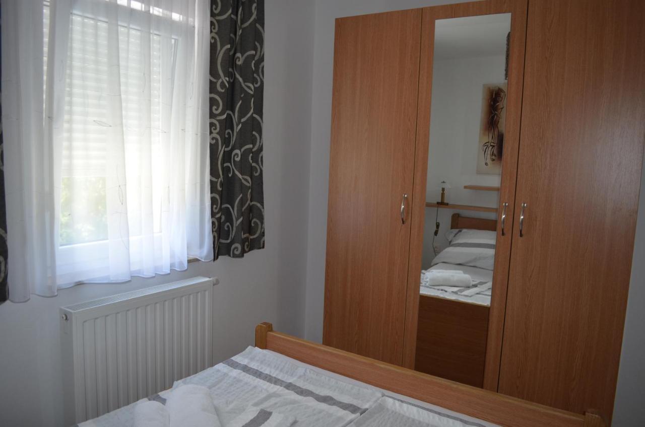 Manuela Apartament Draga Bašćanska