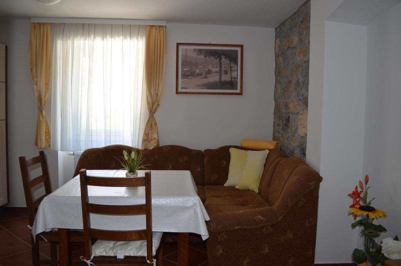 Manuela Apartament *